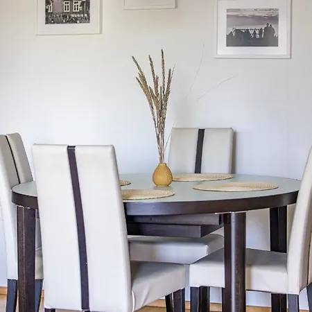 Apartment Nature - Vanagupes Apartamentai *